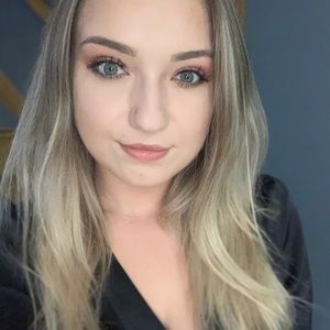 Meet your Posher, Natalia